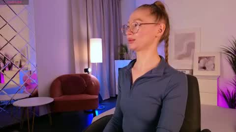 Victoria online show from 14, 5, 2026