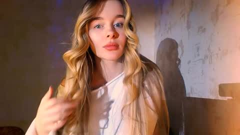 Snapshot of victoriande chatting on 5, 12, 2024 Eva and Victor online show from 5, 12, 2024