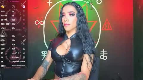 Victoria Vampire online show from 5, 11, 2025