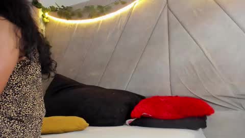 Snapshot of victoriawillss chatting on 9, 3, 2026 ADRIANA online show from 9, 3, 2026