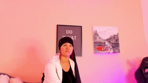 Victoriazans online show from 15, 4, 2026