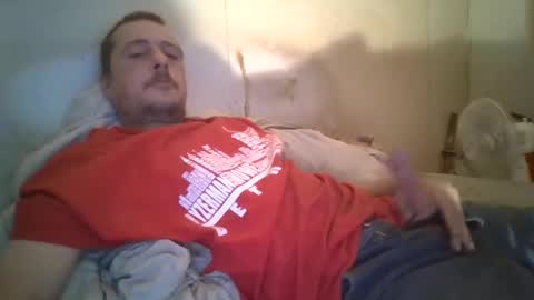 Snapshot of vids1977 chatting on 5, 1, 2025 vids1977 online show from 5, 1, 2025