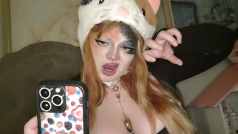 Snapshot of viennavisabelle chatting on 6, 5, 2026 viennavisabelle online show from 6, 5, 2026