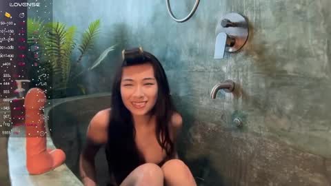 vietwhhore online show from 10, 4, 2026
