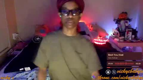 Snapshot of viiickyyy chatting on 17, 10, 2025 Vicky C Vicky V - Vicky C Baby Baby Vee - Schoolgurl V - V the Qween of Edging - Miss Vicky if U Nasty online show from 17, 10, 2025