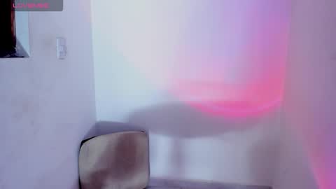 Snapshot of viioleett_cum chatting on 18, 3, 2026 viioleett_cum online show from 18, 3, 2026