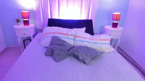 Violet online show from 28, 5, 2026