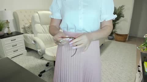 Ukrainian-woman online show from 27, 3, 2026