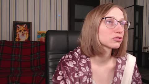Snapshot of vikaericka chatting on 3, 4, 2026 Vika online show from 3, 4, 2026