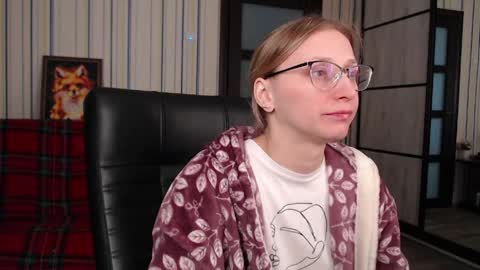 Snapshot of vikaericka chatting on 2, 5, 2026 Vika online show from 2, 5, 2026