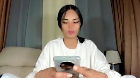 Snapshot of vikkylustfull chatting on 5, 2, 2026 vikkylustfull online show from 5, 2, 2026