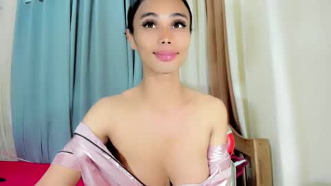 Snapshot of vikkylustfull chatting on 22, 2, 2026 vikkylustfull online show from 22, 2, 2026