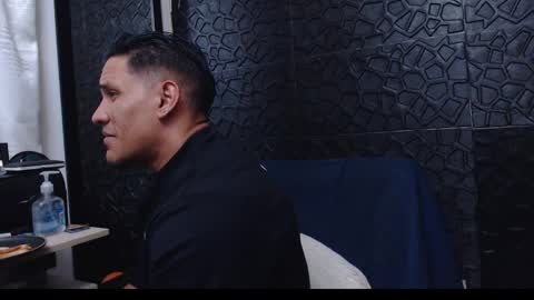 Viktor Herrera online show from 28, 1, 2025