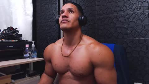 Viktor Herrera online show from 11, 9, 2025