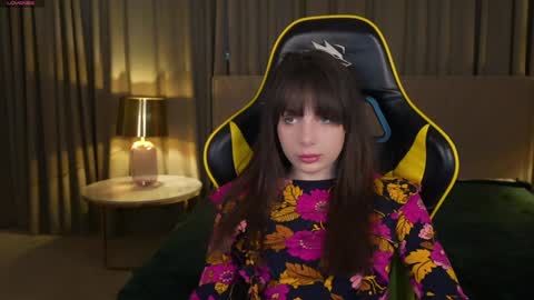 Snapshot of viktoria_storm chatting on 5, 12, 2024 Alisa online show from 5, 12, 2024