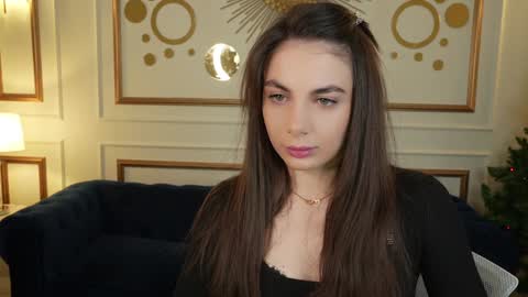 Snapshot of viktoria_storm chatting on 3, 1, 2025 Alisa online show from 3, 1, 2025