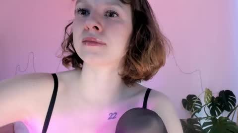 Snapshot of viktoria_sullivans chatting on 9, 2, 2025 Vikky online show from 9, 2, 2025