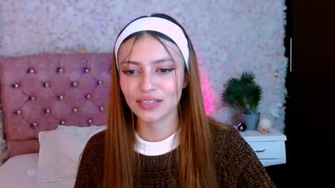 Snapshot of viky_evanss chatting on 12, 3, 2026 viky_evanss online show from 12, 3, 2026