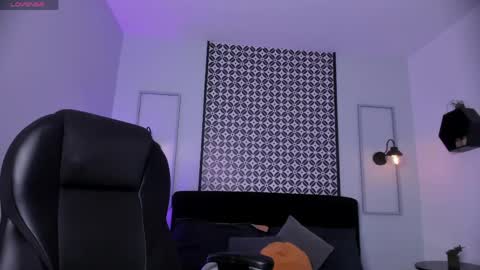 Victoria online show from 11, 4, 2026