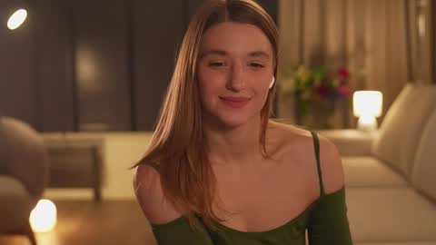 Snapshot of villanelle_l chatting on 6, 11, 2025 Lana online show from 6, 11, 2025