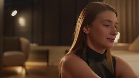 Snapshot of villanelle_l chatting on 8, 11, 2025 Lana online show from 8, 11, 2025