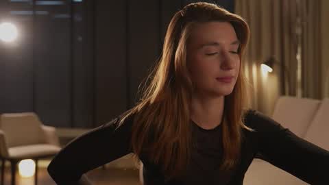 Snapshot of villanelle_l chatting on 20, 11, 2025 Lana online show from 20, 11, 2025