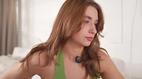 Snapshot of villanelle_l chatting on 18, 2, 2026 Lana online show from 18, 2, 2026