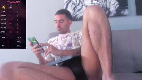 Snapshot of vince_colin chatting on 22, 12, 2024 VINCE online show from 22, 12, 2024