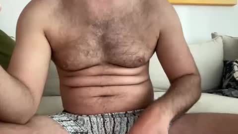 Snapshot of vincee2 chatting on 11, 1, 2025 vincee2 online show from 11, 1, 2025