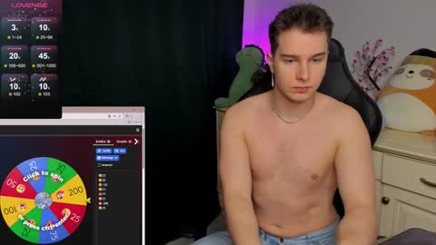 Vincent Strong online show from 24, 11, 2025