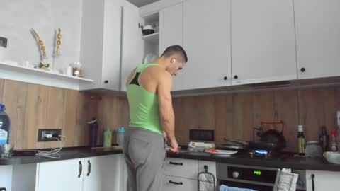 Vincent.  uncut 18cm online show from 15, 12, 2024