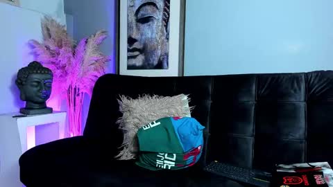 Vincent Sartori online show from 10, 11, 2025