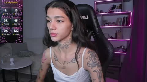 vinkitinkii online show from 23, 12, 2024