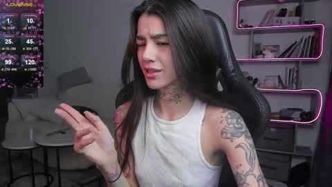 vinkitinkii online show from 22, 2, 2025