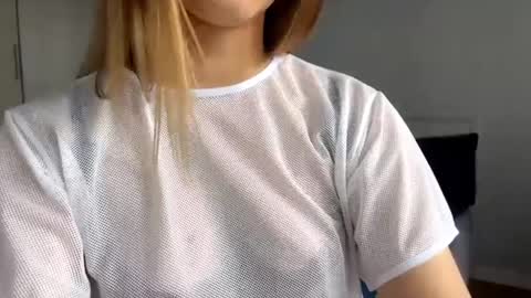 Diana online show from 10, 4, 2026