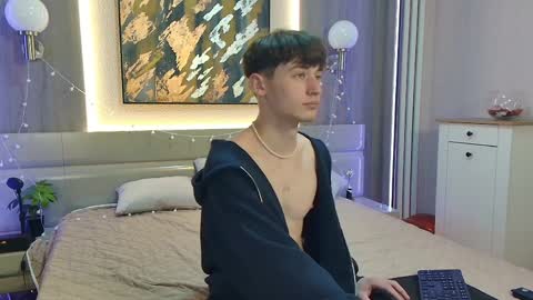 Snapshot of vinsant_x chatting on 10, 4, 2026 Vinsant online show from 10, 4, 2026