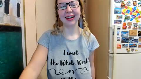 Snapshot of viodetta chatting on 15, 11, 2025 viodetta online show from 15, 11, 2025