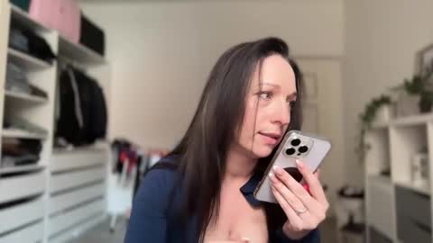 Snapshot of viola_beck chatting on 13, 3, 2026 Vio online show from 13, 3, 2026