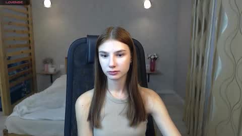 Snapshot of violaberry__ chatting on 2, 10, 2025 violaberry__ online show from 2, 10, 2025