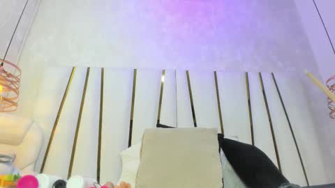 violeet_gray online show from 21, 3, 2026