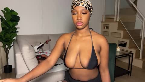 Fantasy Black Girl online show from 11, 11, 2025