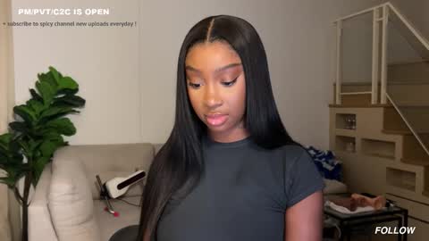 Snapshot of violet6xft chatting on 25, 2, 2026 Fantasy Black Girl online show from 25, 2, 2026