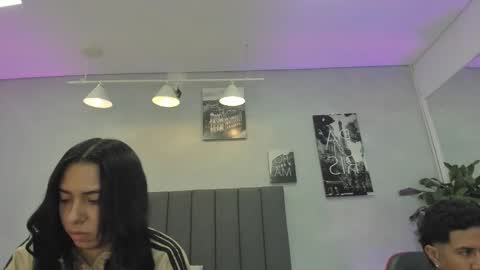 Violet and Myers online show from 2, 11, 2025