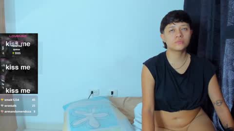 Violet and Casper online show from 10, 12, 2024