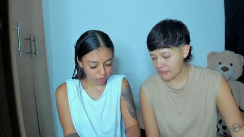 Violet and Casper online show from 27, 12, 2024