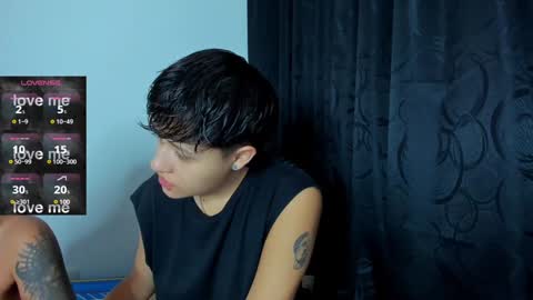 Violet and Casper online show from 11, 1, 2025