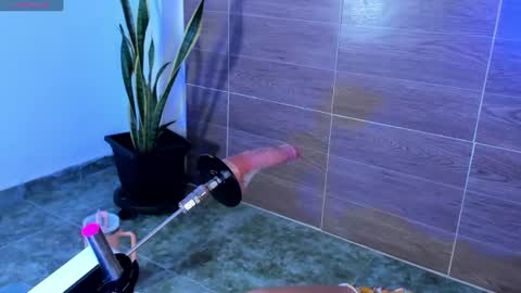 Snapshot of violet_fiore chatting on 30, 7, 2026 Violet Fiore online show from 30, 7, 2026