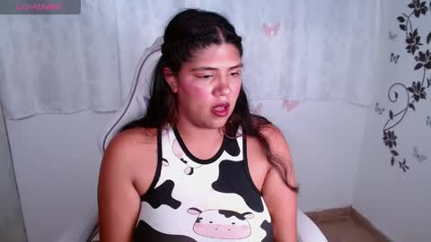 Snapshot of violet_flow chatting on 6, 5, 2026 Violeta online show from 6, 5, 2026