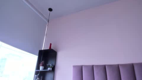 violet online show from 29, 11, 2025