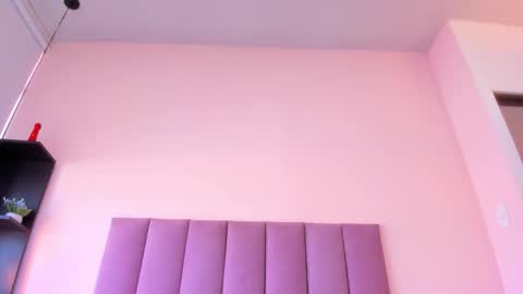 violet online show from 1, 12, 2025